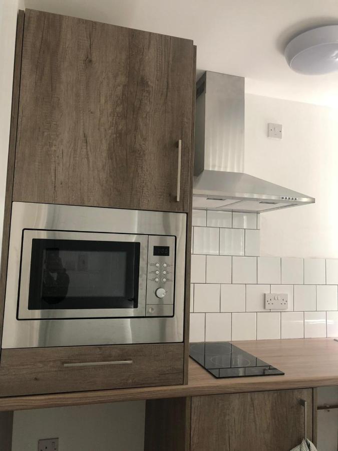 Luxury Lavish Studio Apartments Le1 Лестър Екстериор снимка